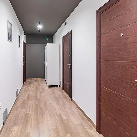 Skyline - Center Apartment